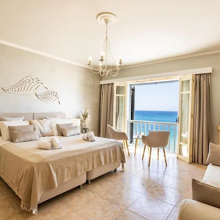 Le Grand Bleu & Apartamento Lefkos (Karpathos)