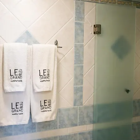 Le Grand Bleu Studios&apartments * Lefkos (Karpathos)