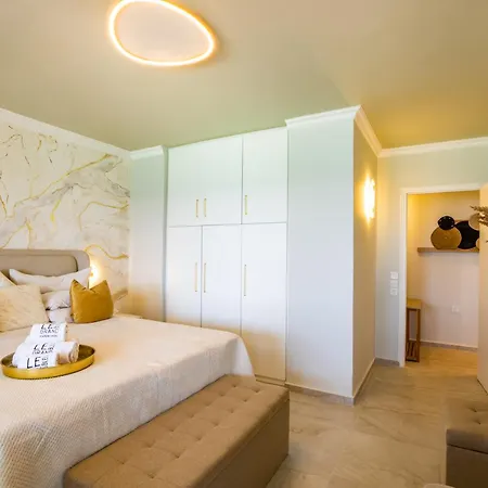 Appartement Le Grand Bleu Studios&apartments *