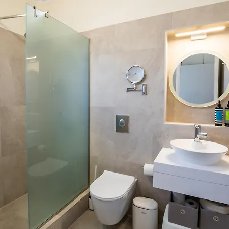 Le Grand Bleu Studios&apartments Appartement *