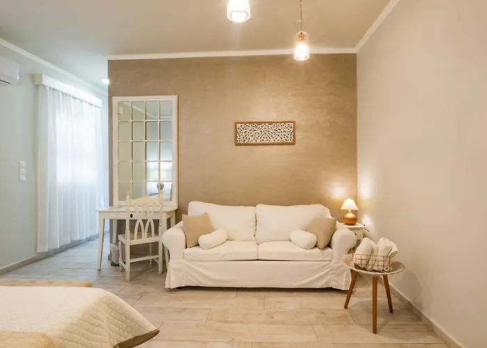 Le Grand Bleu & Lefkos (Karpathos)