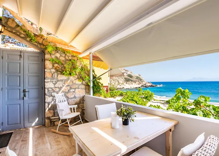 Daire Le Grand Bleu & Lefkos (Karpathos)